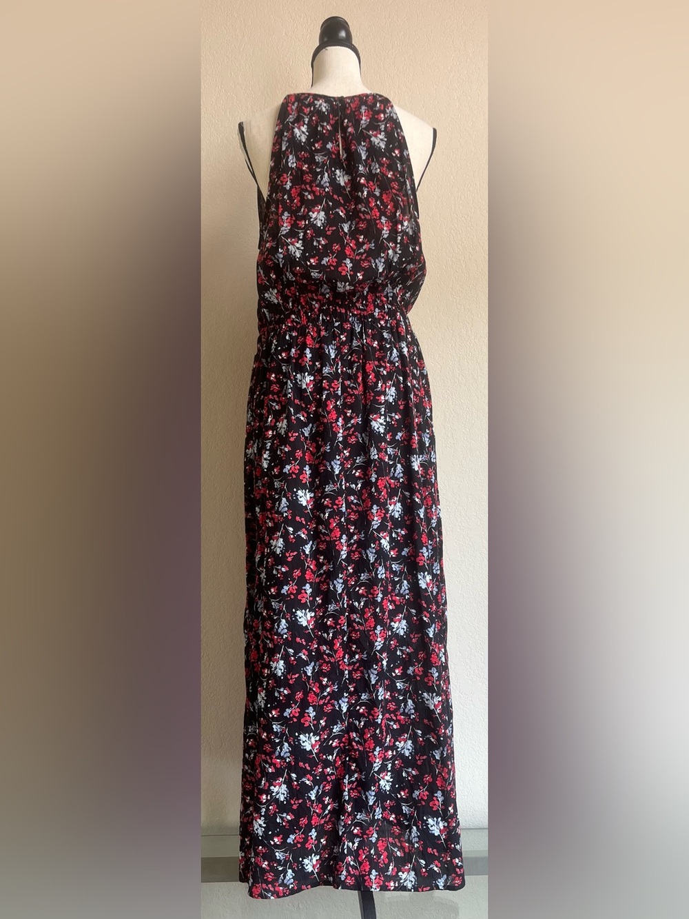 Universal Thread Maxi Dress - Picture 2 of 15